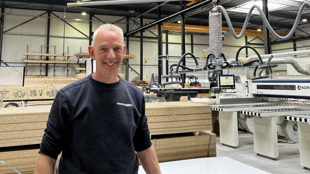 Productiemedewerker timmerfabriek